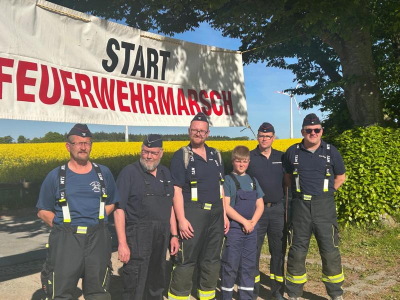 Feuerwehrmarsch Süderfahrenstedt 10km